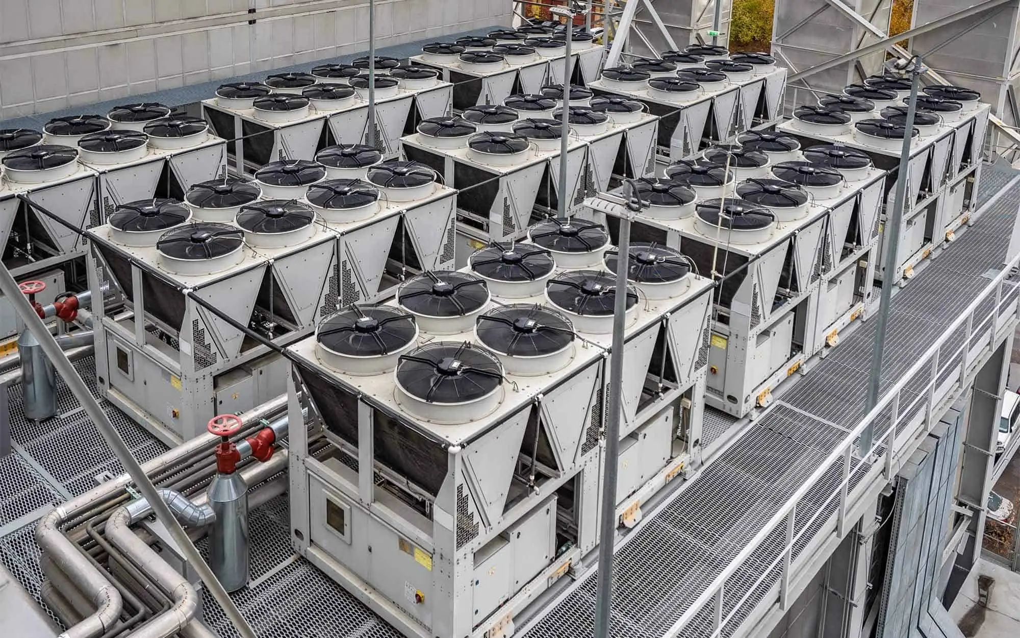 Chiller industrial de alta eficiencia energética listo para venta y renta