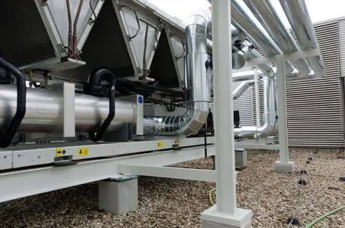 Chiller industrial de alta eficiencia energética listo para venta y renta