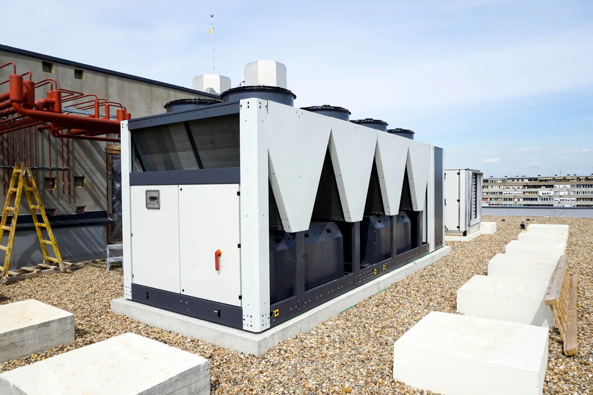 Chiller industrial de alta eficiencia energética listo para venta y renta